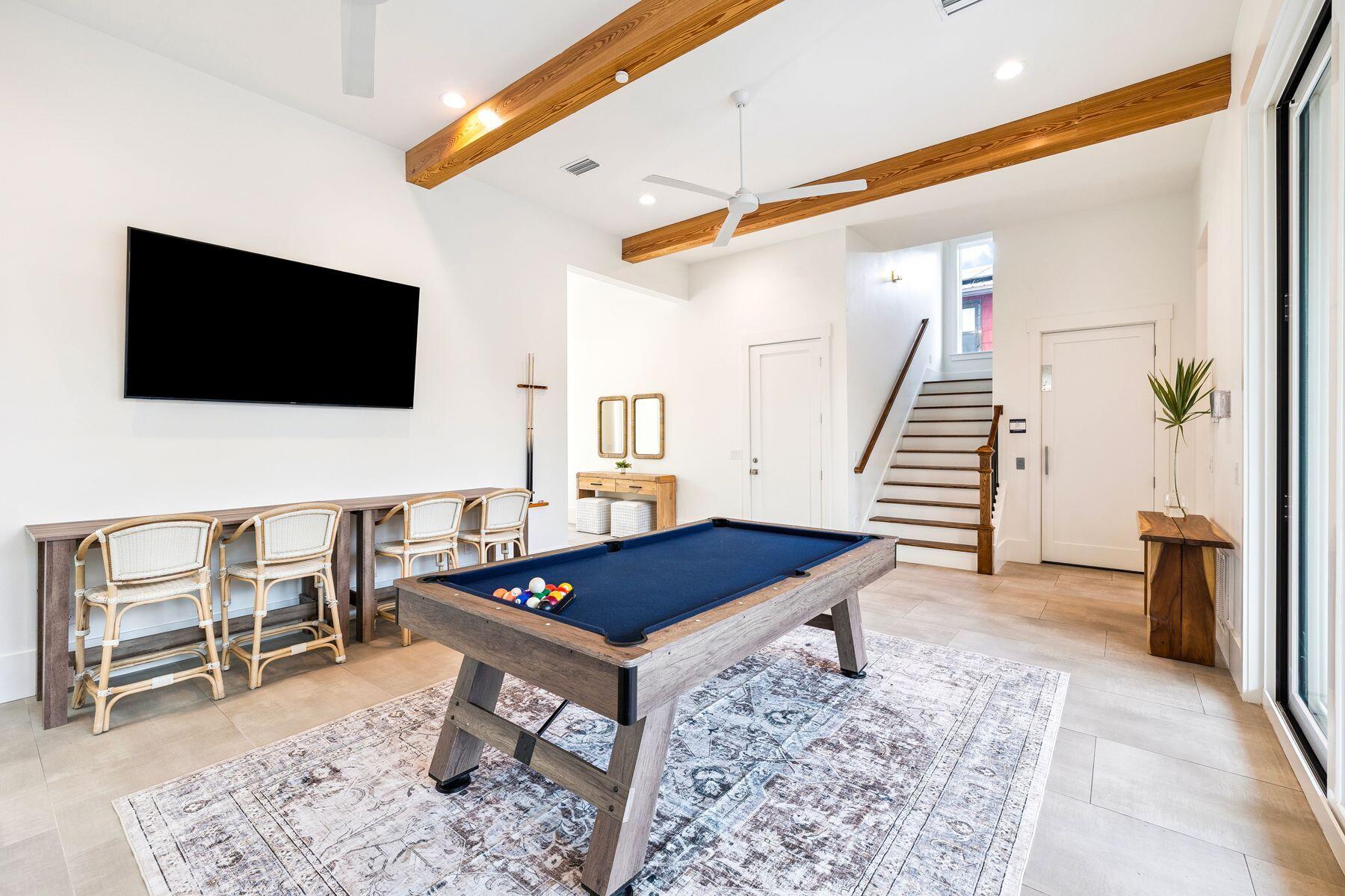 FRANGISTA BEACH 1ST ADDN - Residential