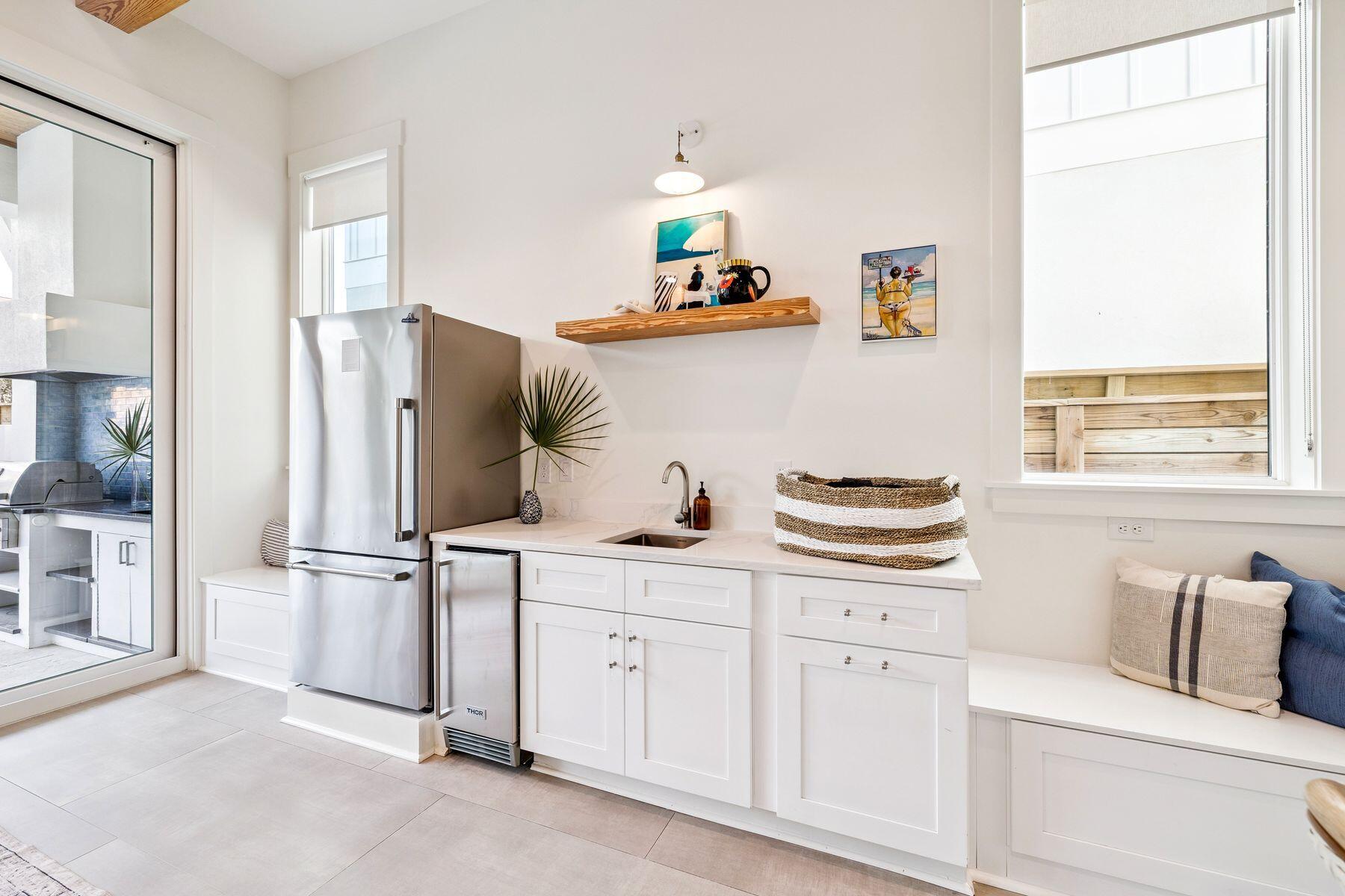 FRANGISTA BEACH 1ST ADDN - Residential