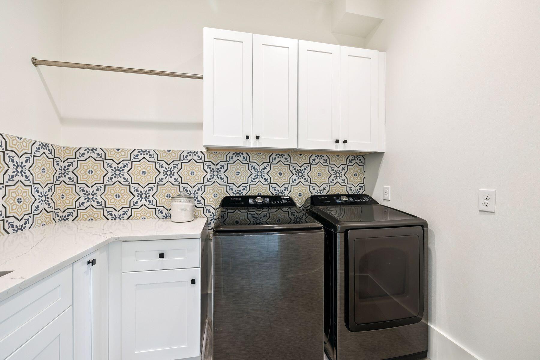 FRANGISTA BEACH 1ST ADDN - Residential