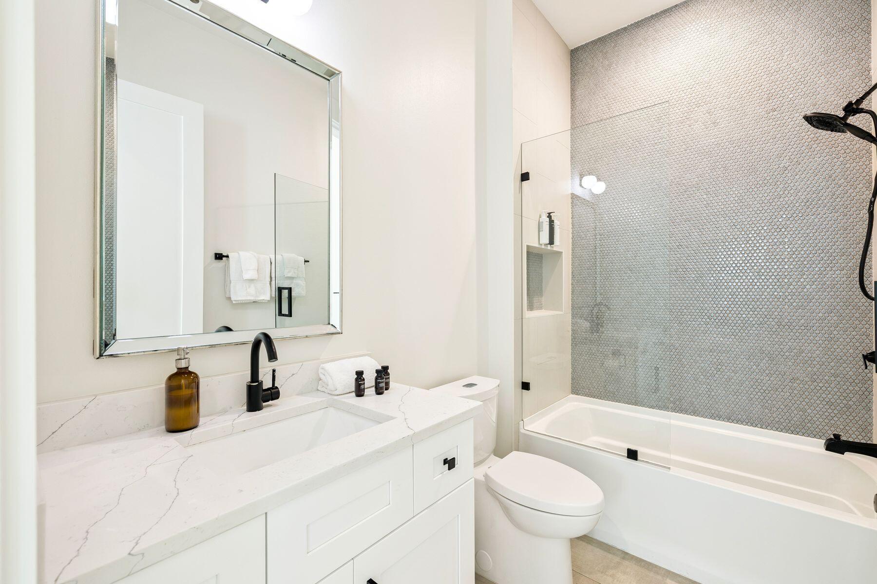 FRANGISTA BEACH 1ST ADDN - Residential