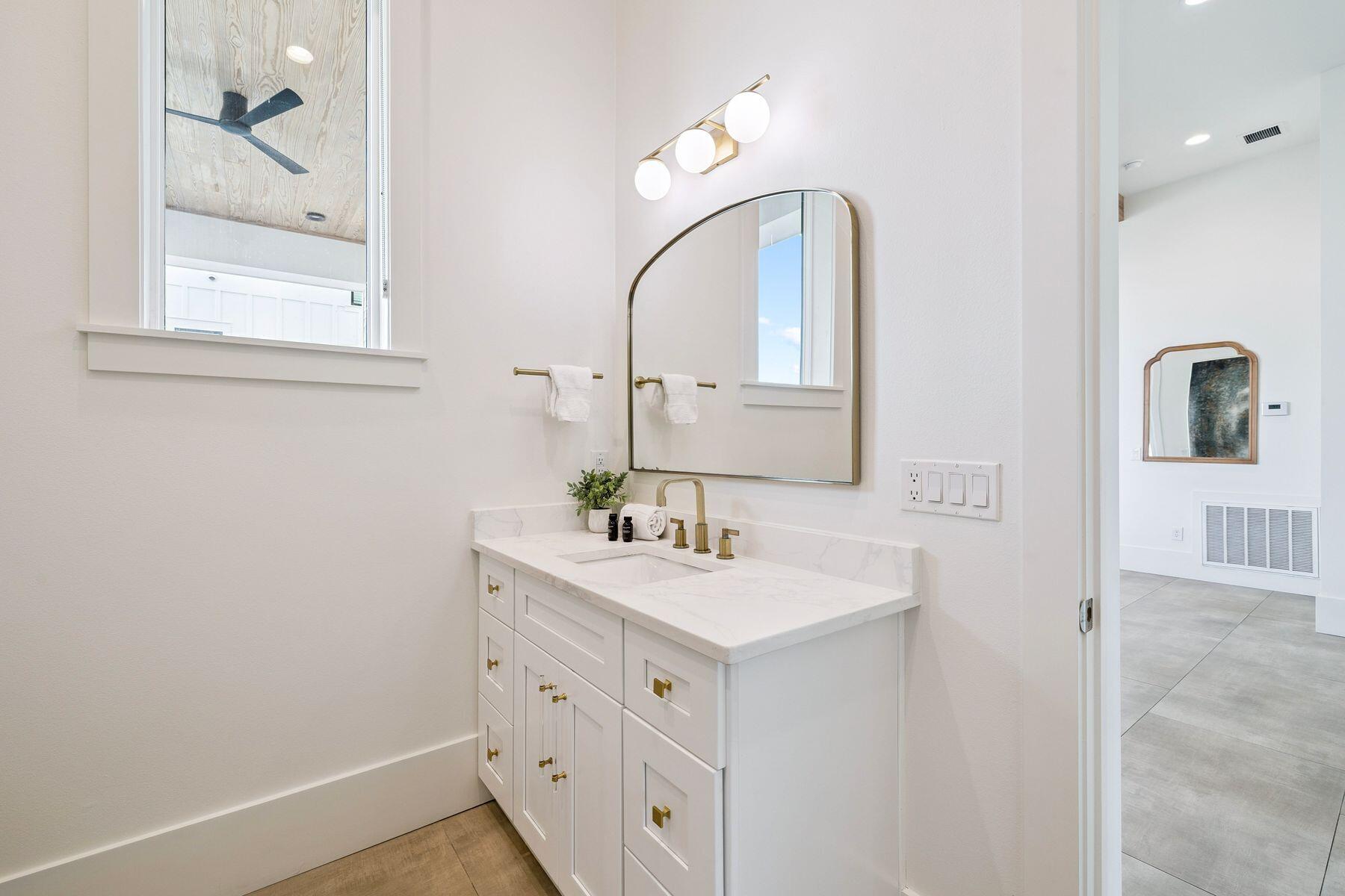 FRANGISTA BEACH 1ST ADDN - Residential