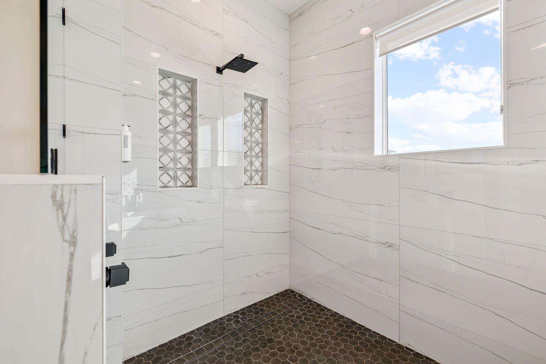 FRANGISTA BEACH 1ST ADDN - Residential