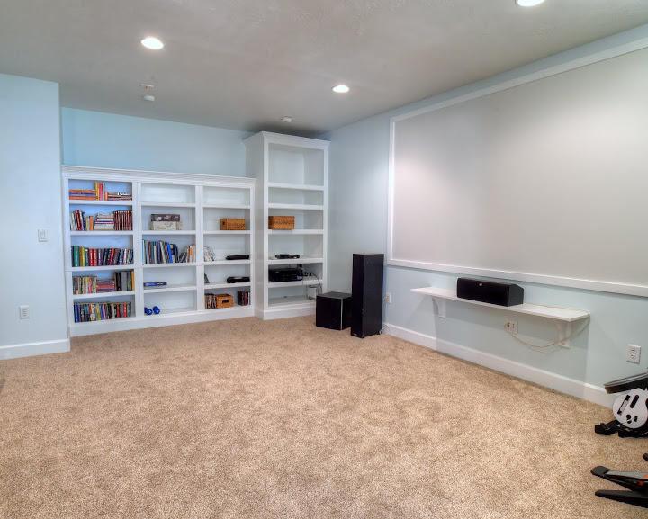 WOODRIDGE - Residential