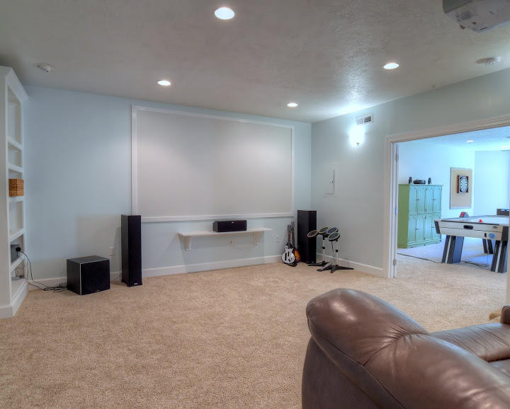 WOODRIDGE - Residential