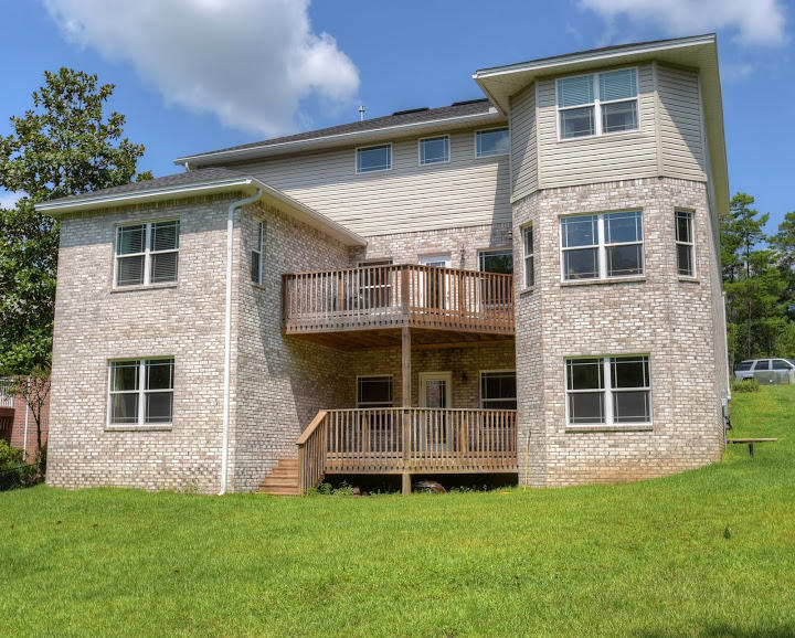 WOODRIDGE - Residential