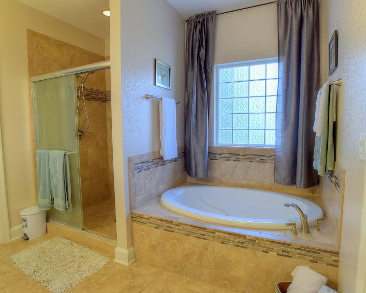 WOODRIDGE - Residential