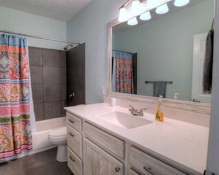 WOODRIDGE - Residential