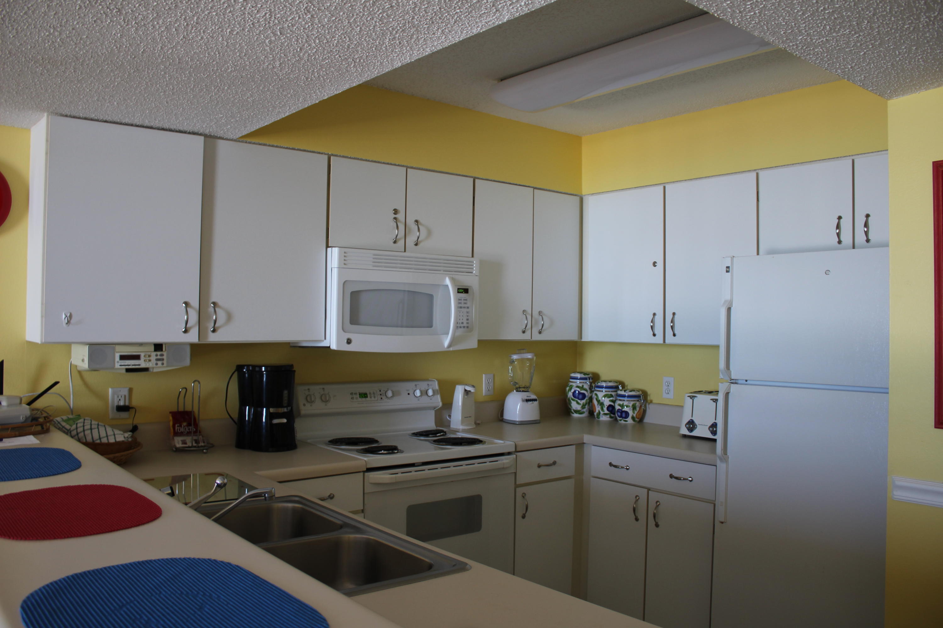 PELICAN BEACH RESORT CONDO - Residential