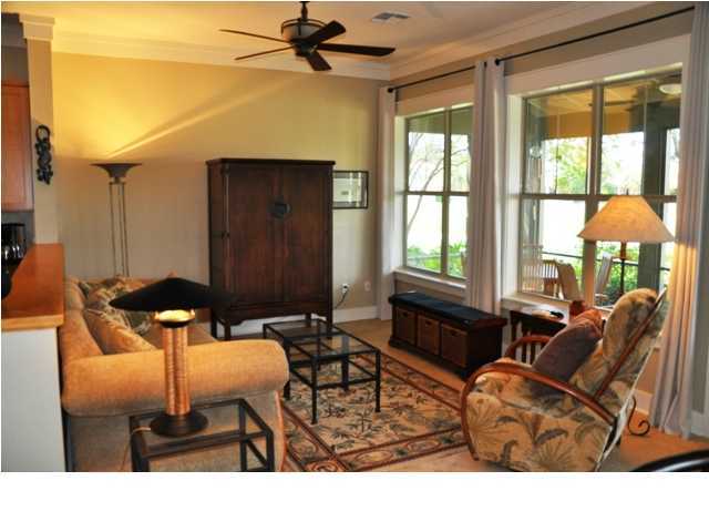 MAGNOLIA BAY - Residential Lease