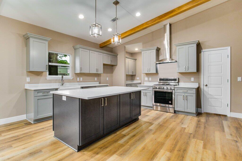 Navarre 2nd Addition - Residential