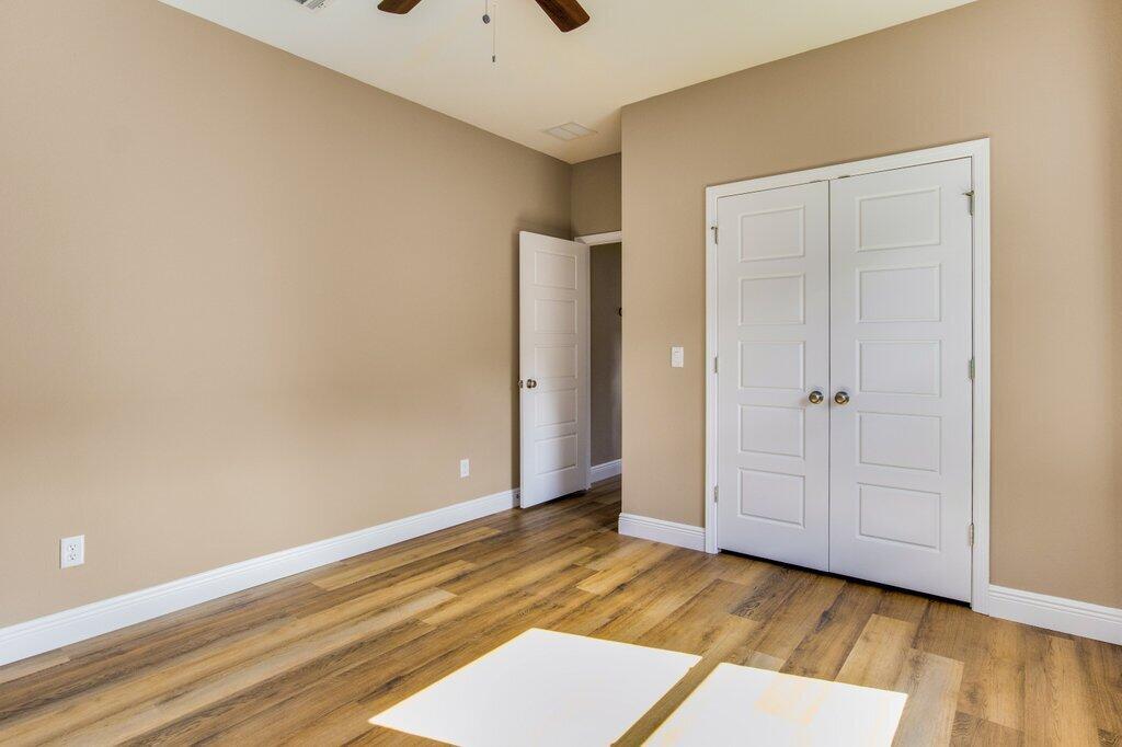 Navarre 2nd Addition - Residential