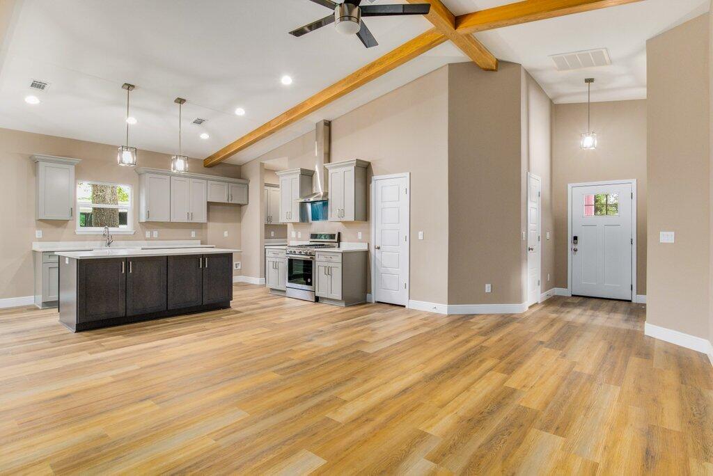 Navarre 2nd Addition - Residential