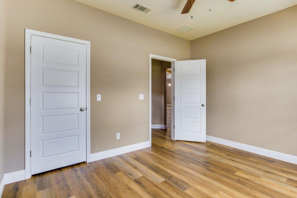 Navarre 2nd Addition - Residential