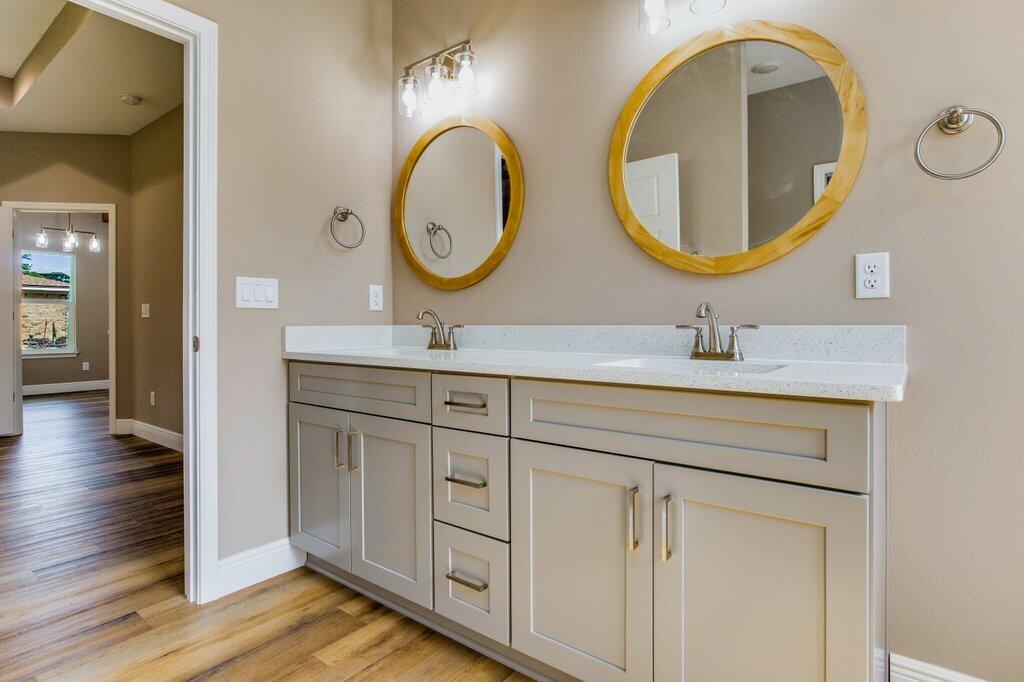 Navarre 2nd Addition - Residential