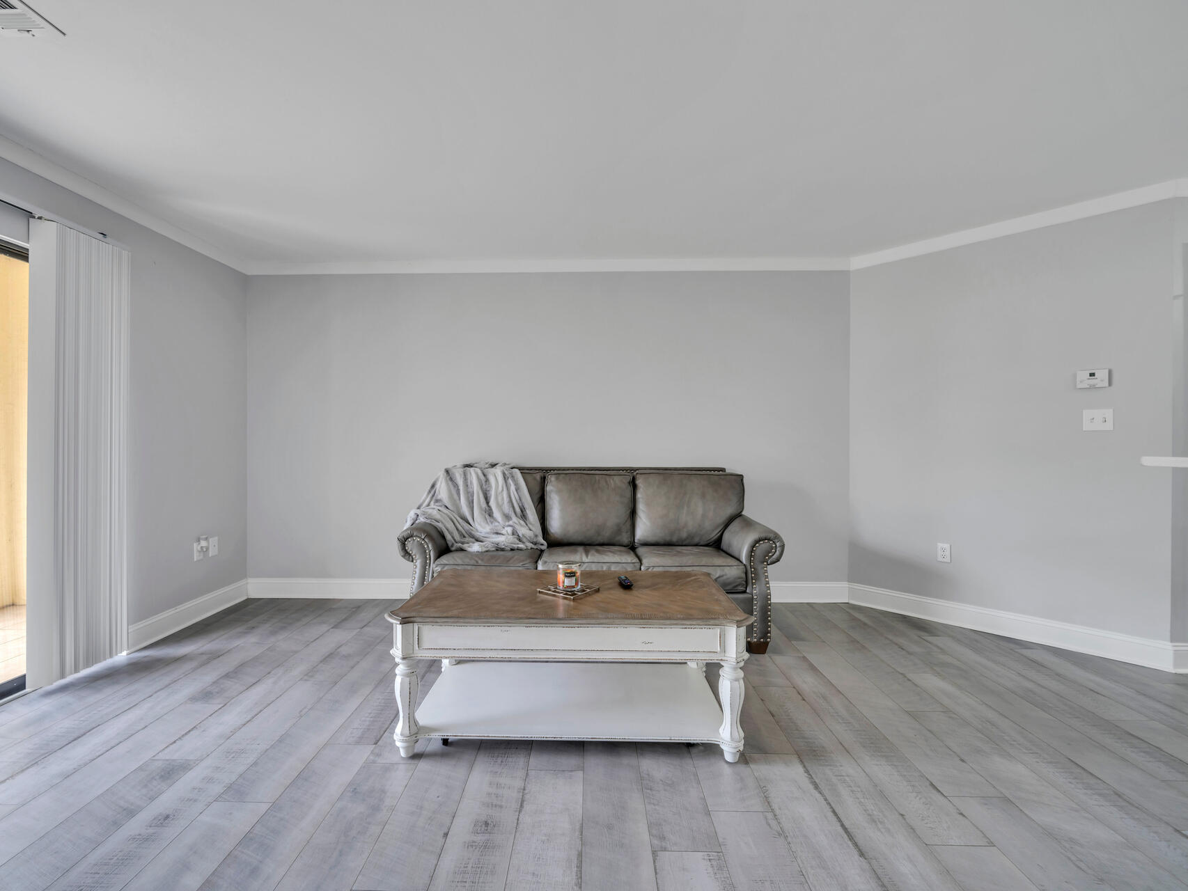 LAKESIDE CONDO AT BLUEWATER BAY - Residential