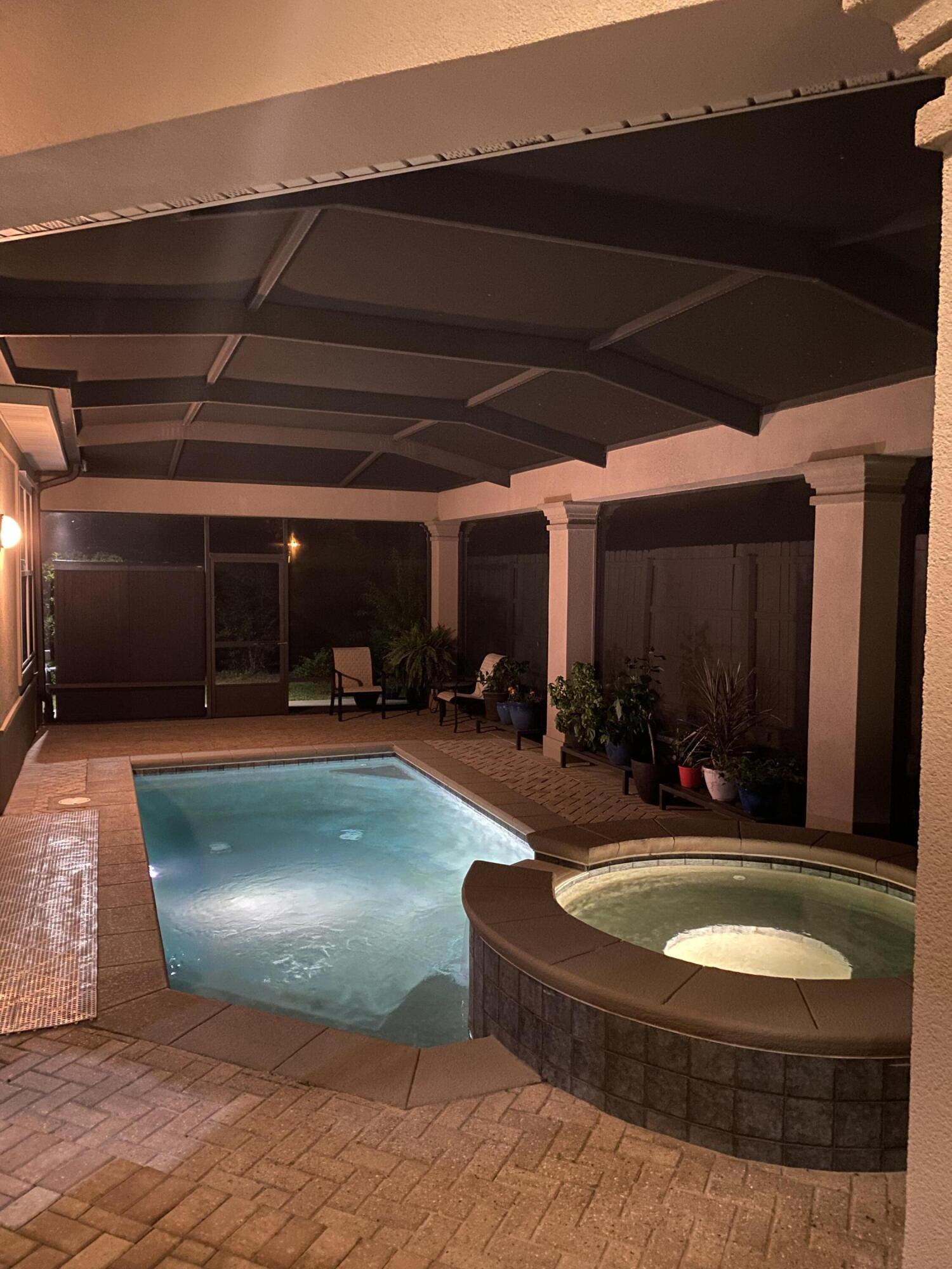 TROON DRIVE - Residential