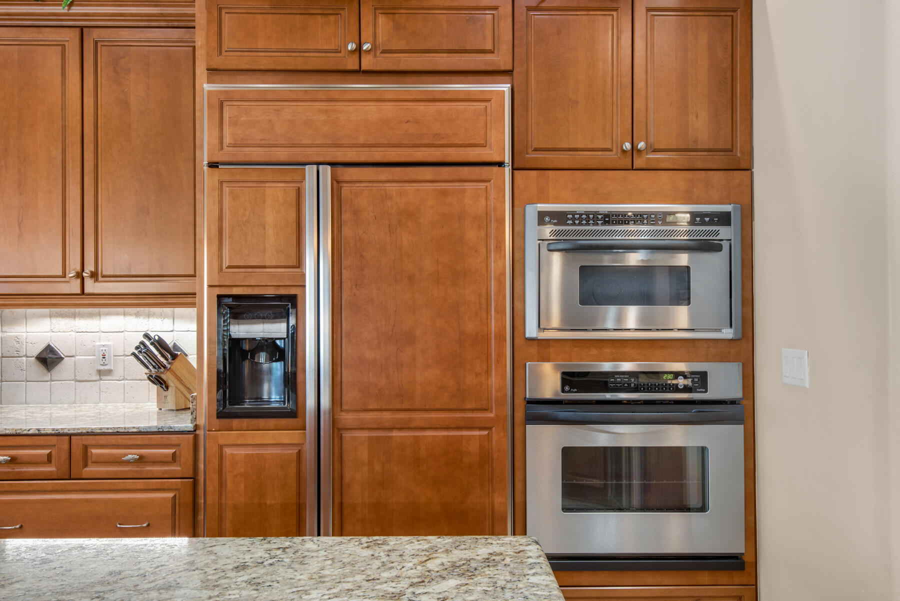 TROON DRIVE - Residential