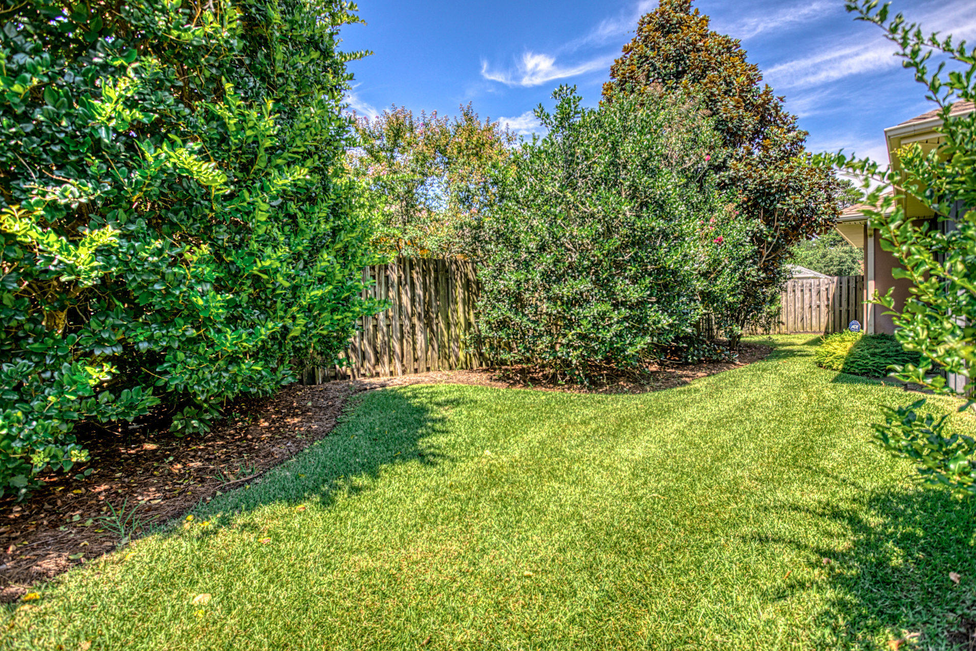 CHARDONNAY ESTATES - Residential