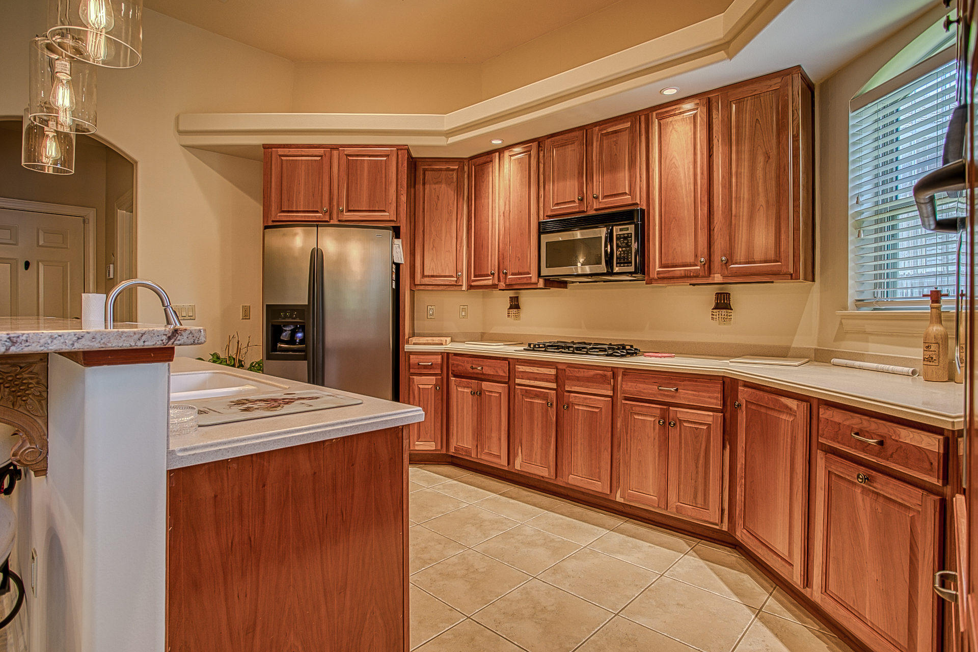 CHARDONNAY ESTATES - Residential