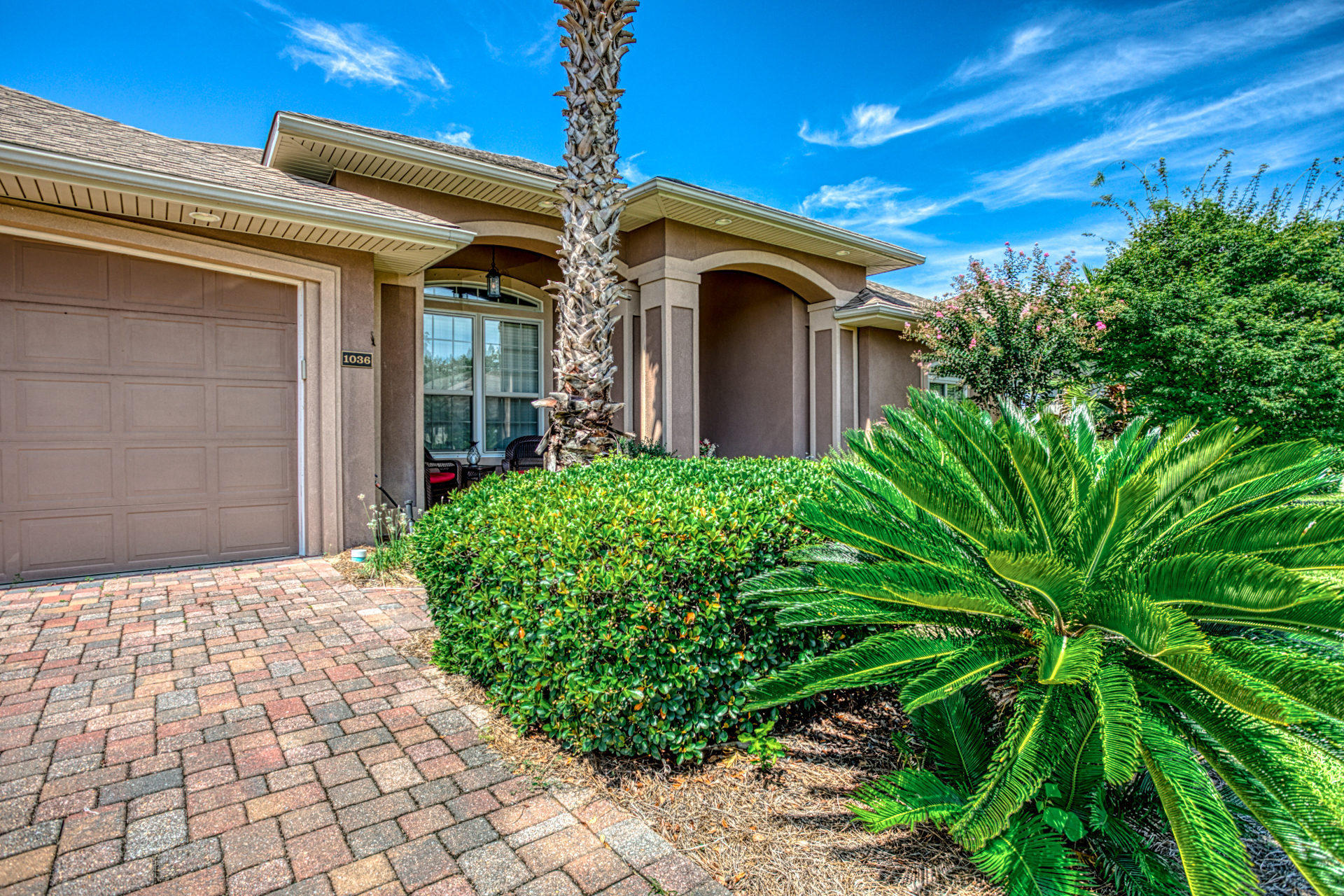 CHARDONNAY ESTATES - Residential