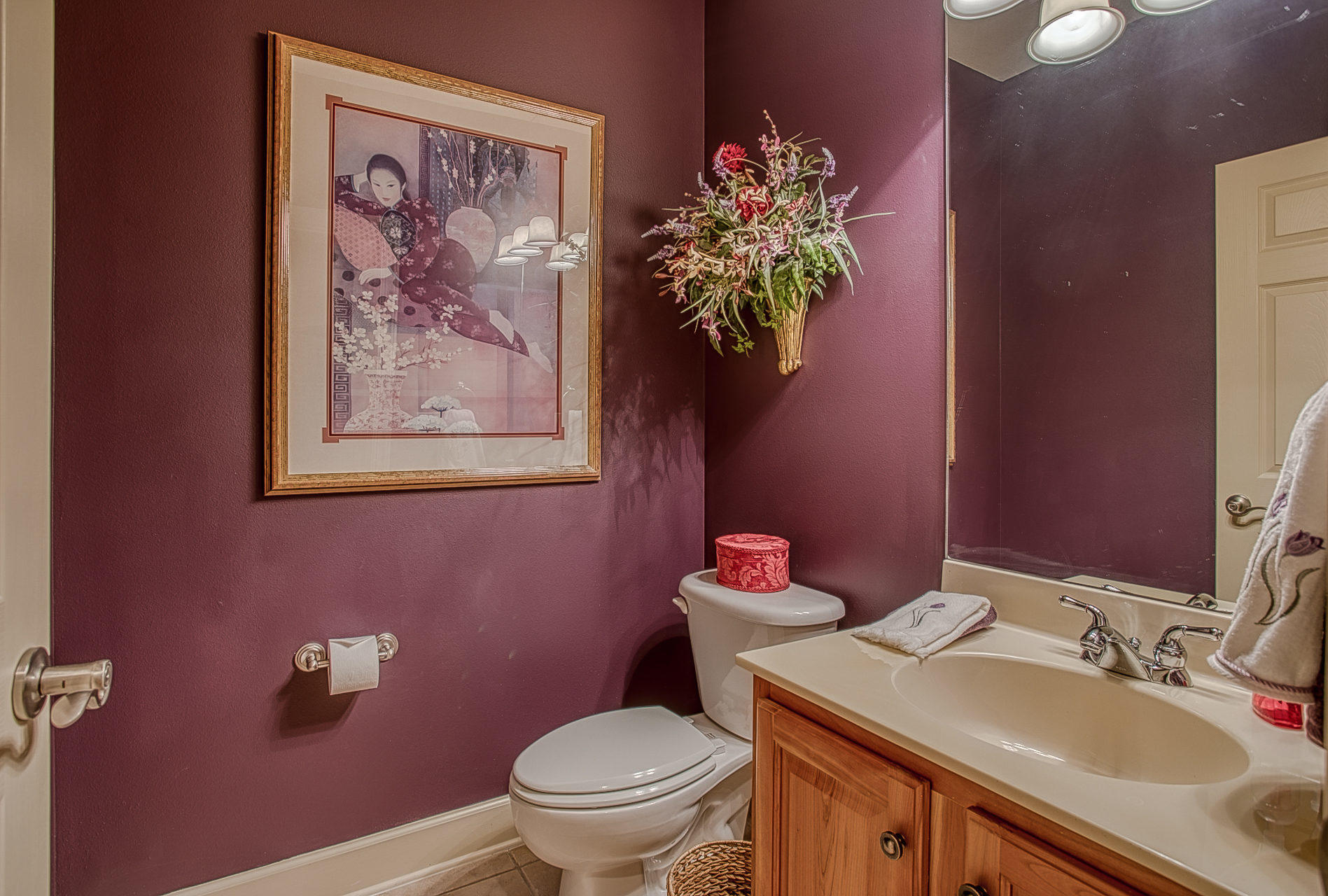 CHARDONNAY ESTATES - Residential