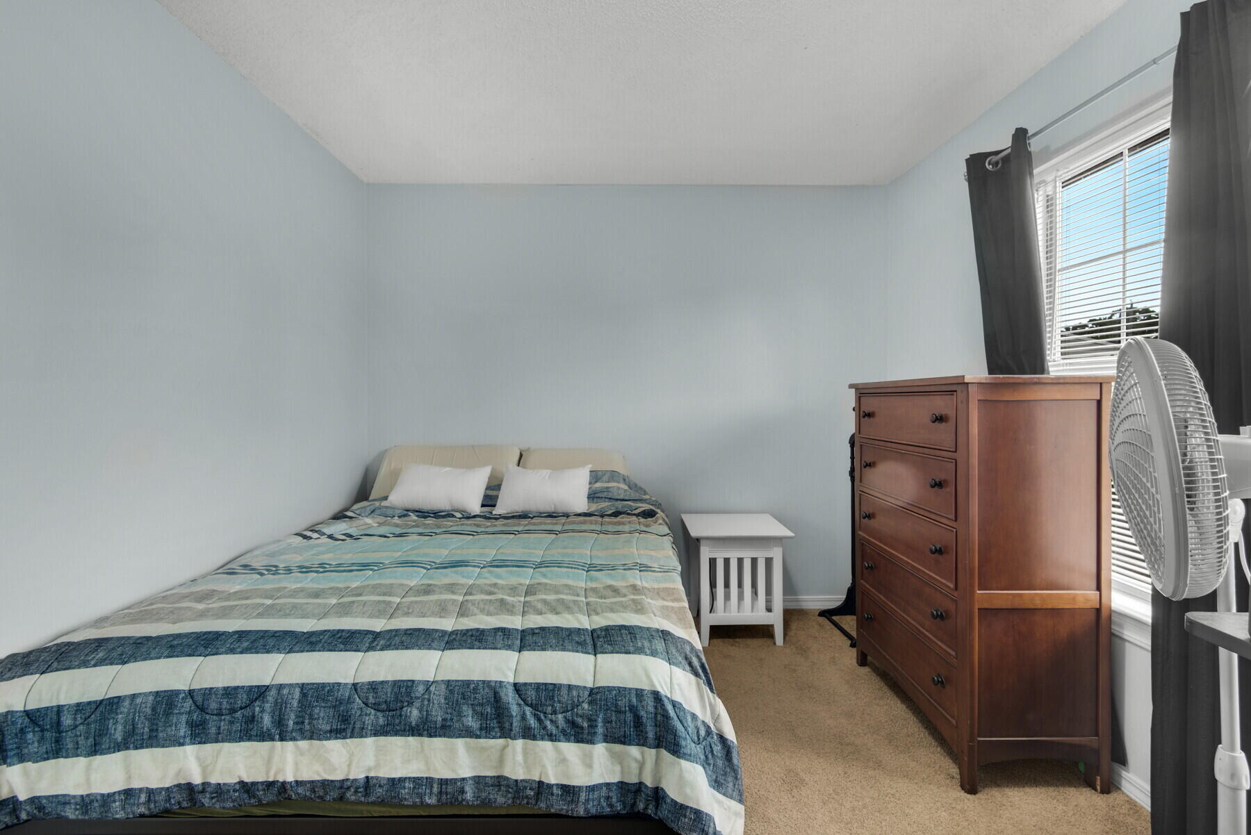 CASA LOMA S/D - Residential Lease
