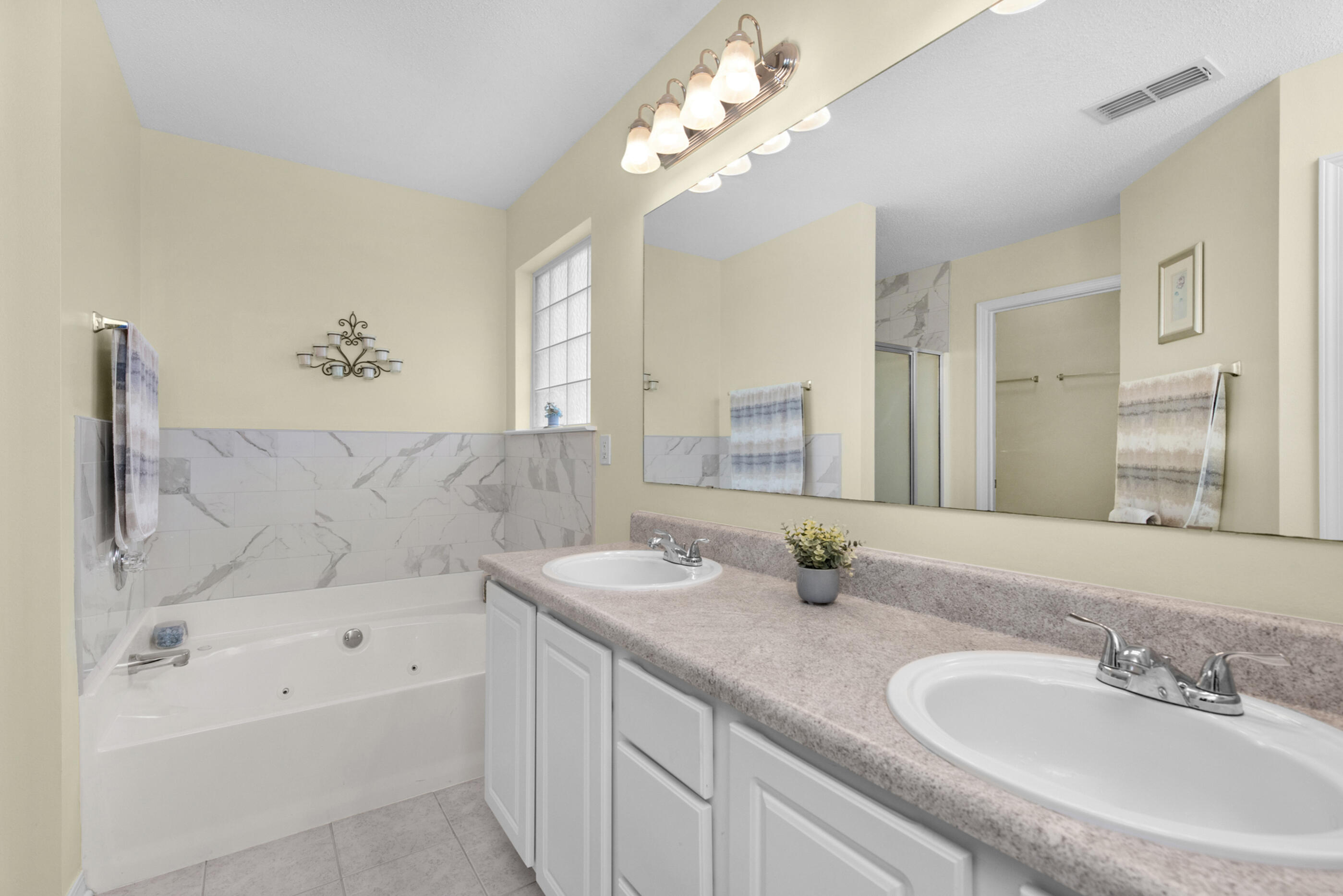 HOLLEY BY THE SEA, 1ST ADD - Residential