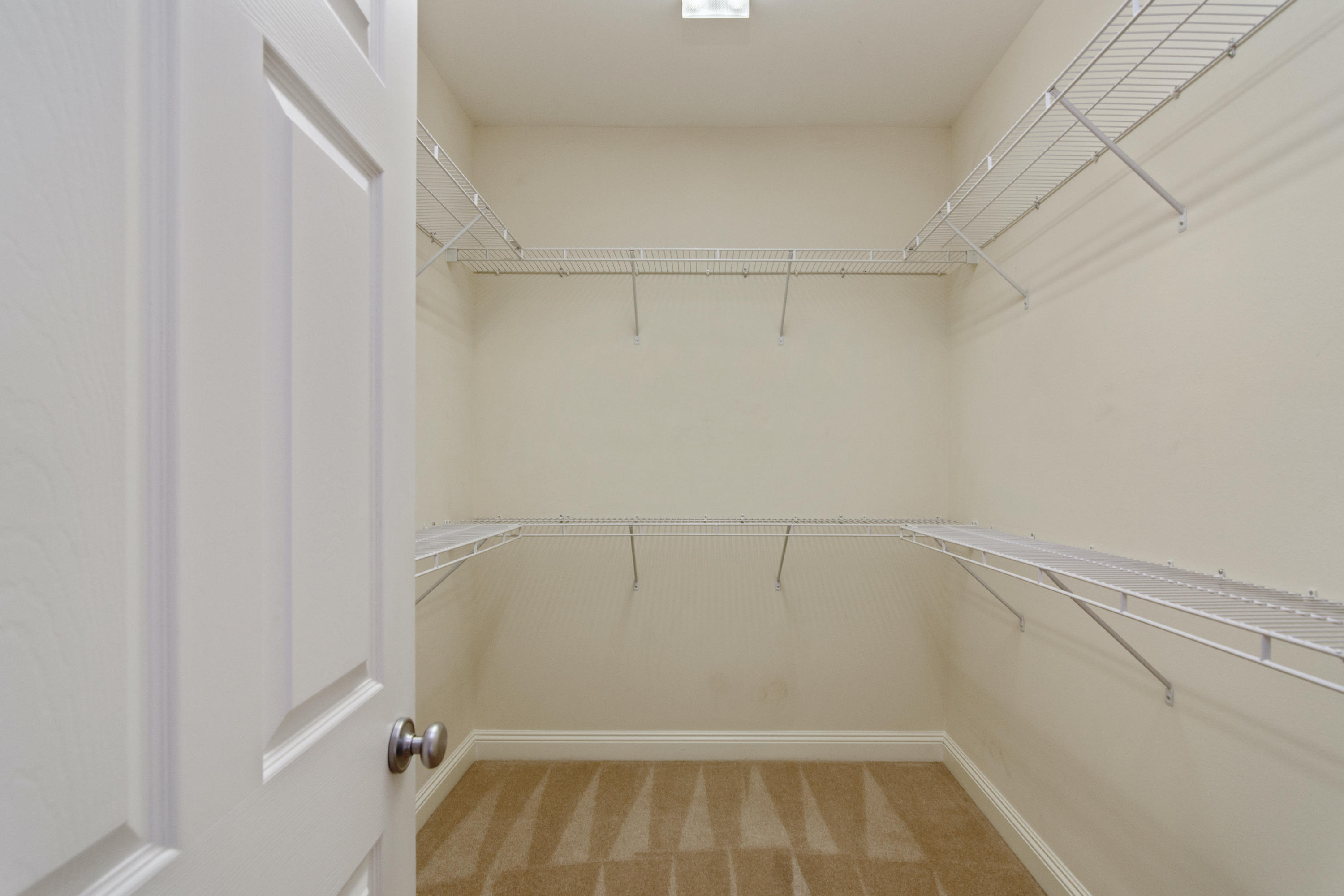 MEDITERRANEAN VILLAGE AT BLUEWATER BAY - Residential Lease