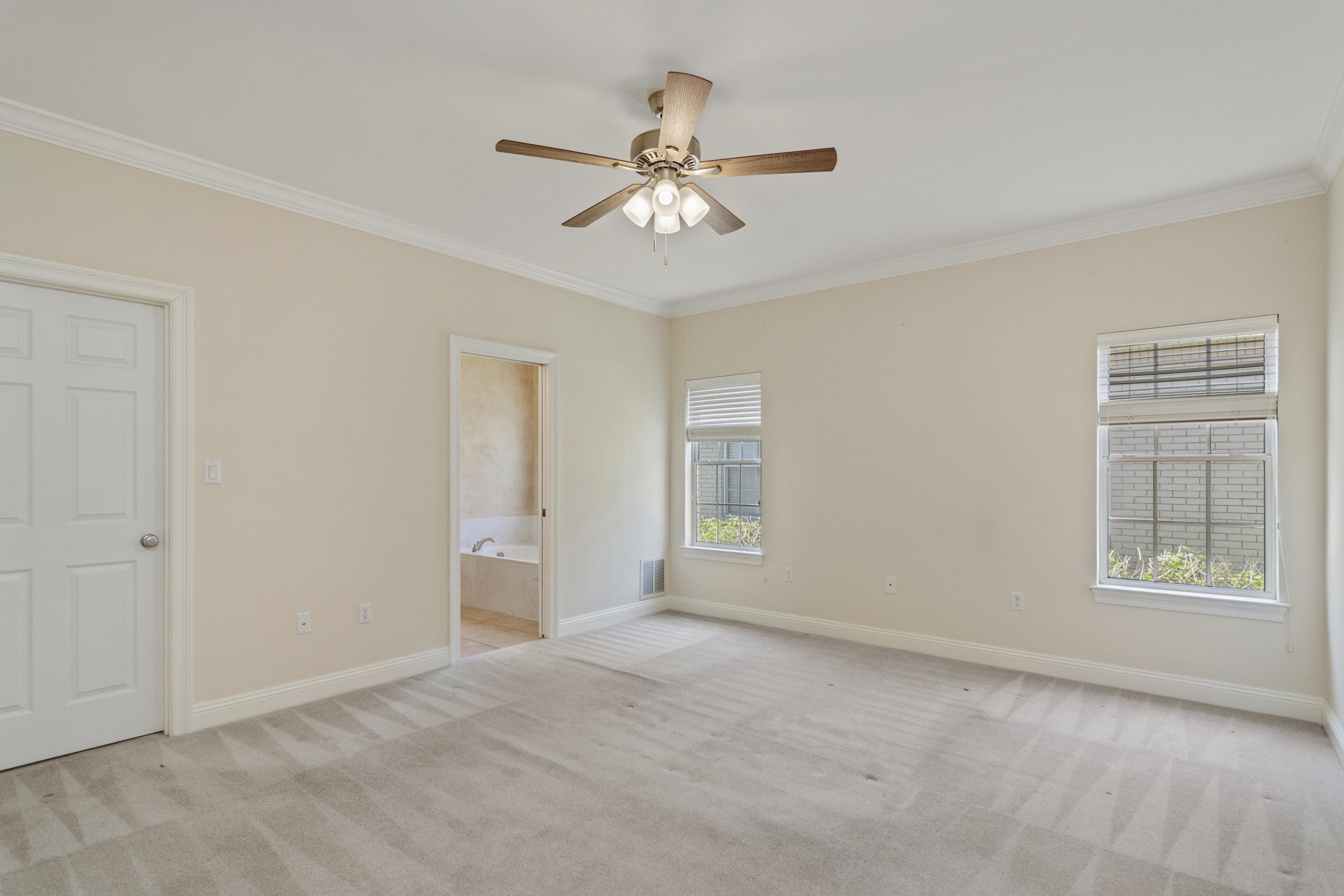 MEDITERRANEAN VILLAGE AT BLUEWATER BAY - Residential Lease