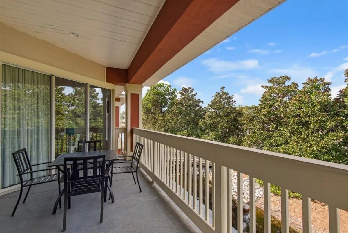 CRYSTAL COVE - Residential