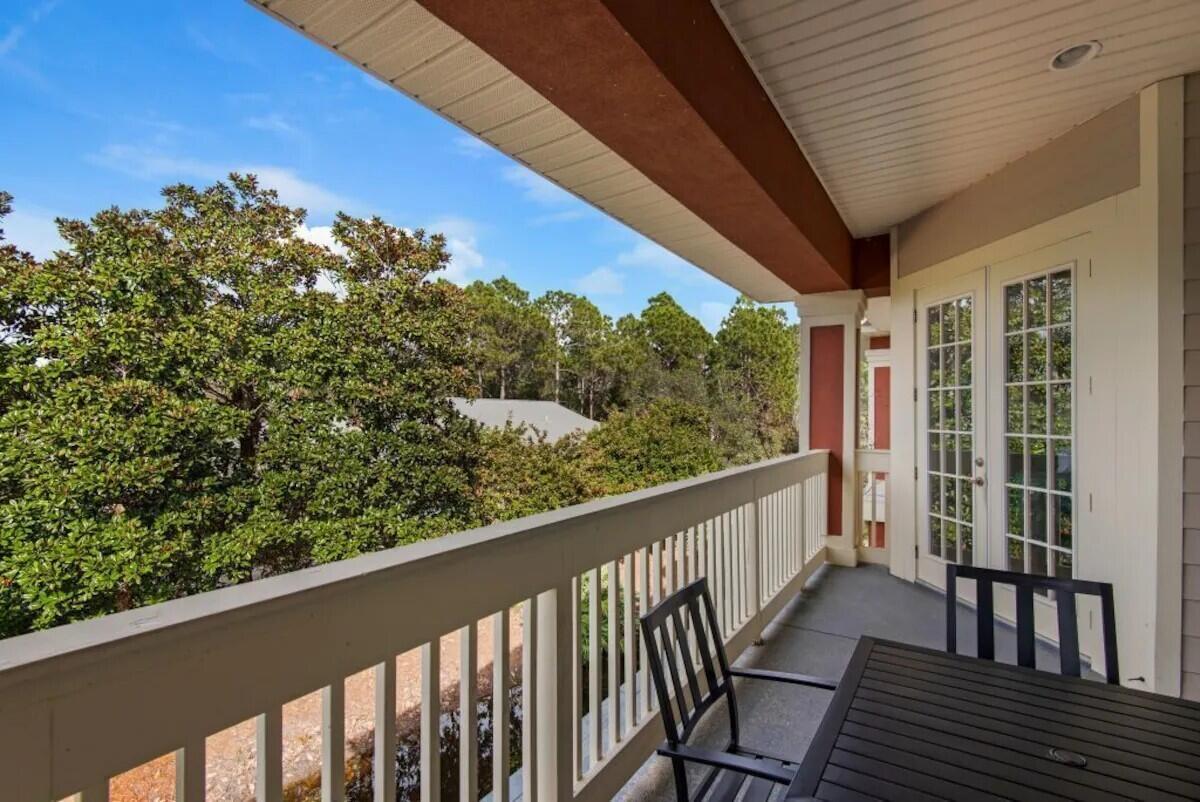 CRYSTAL COVE - Residential