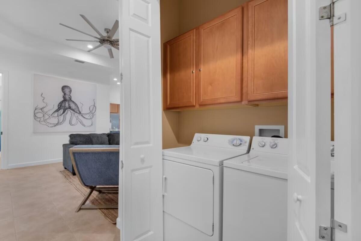 CRYSTAL COVE - Residential