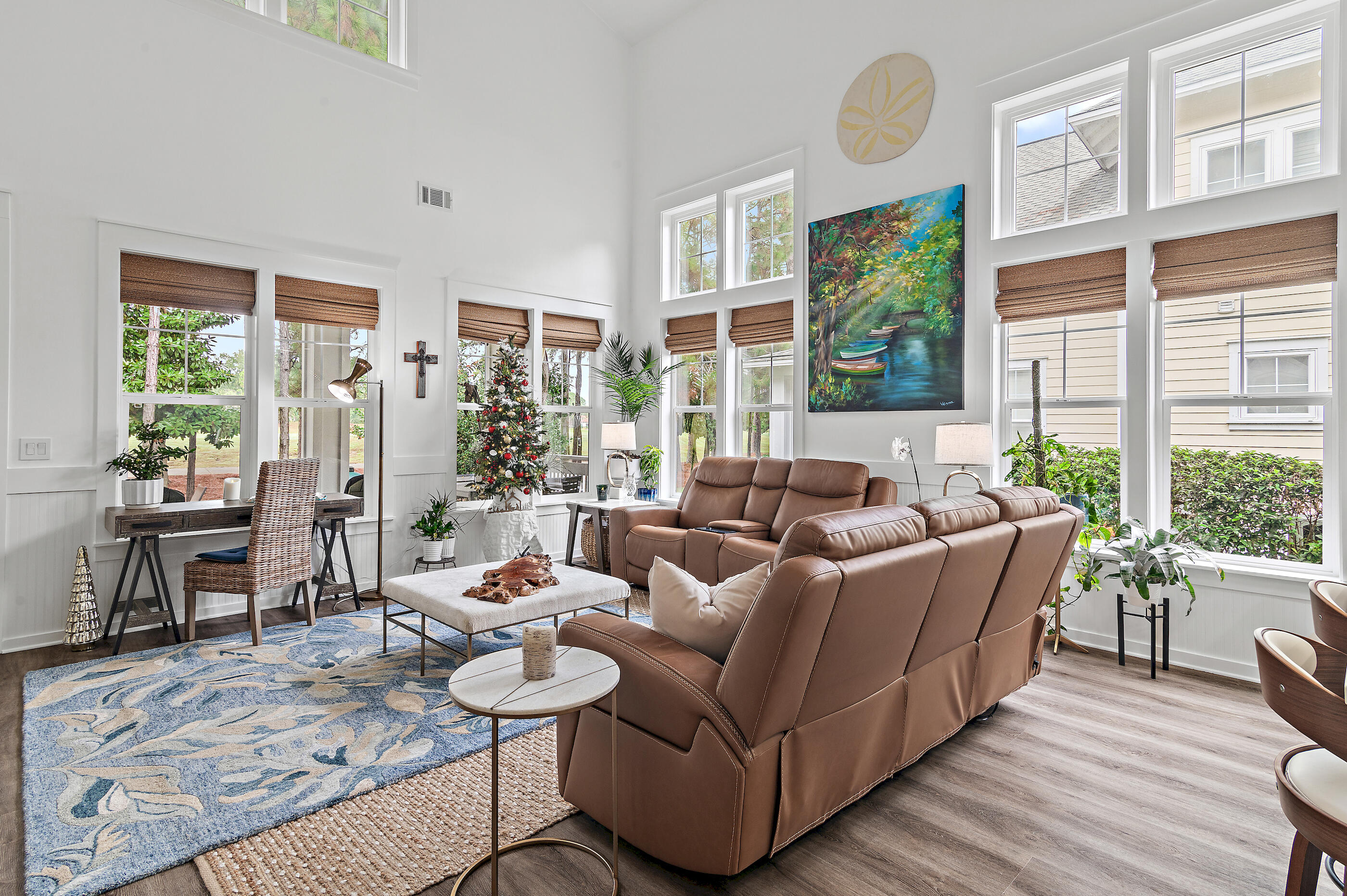 LAUREL GROVE - Residential