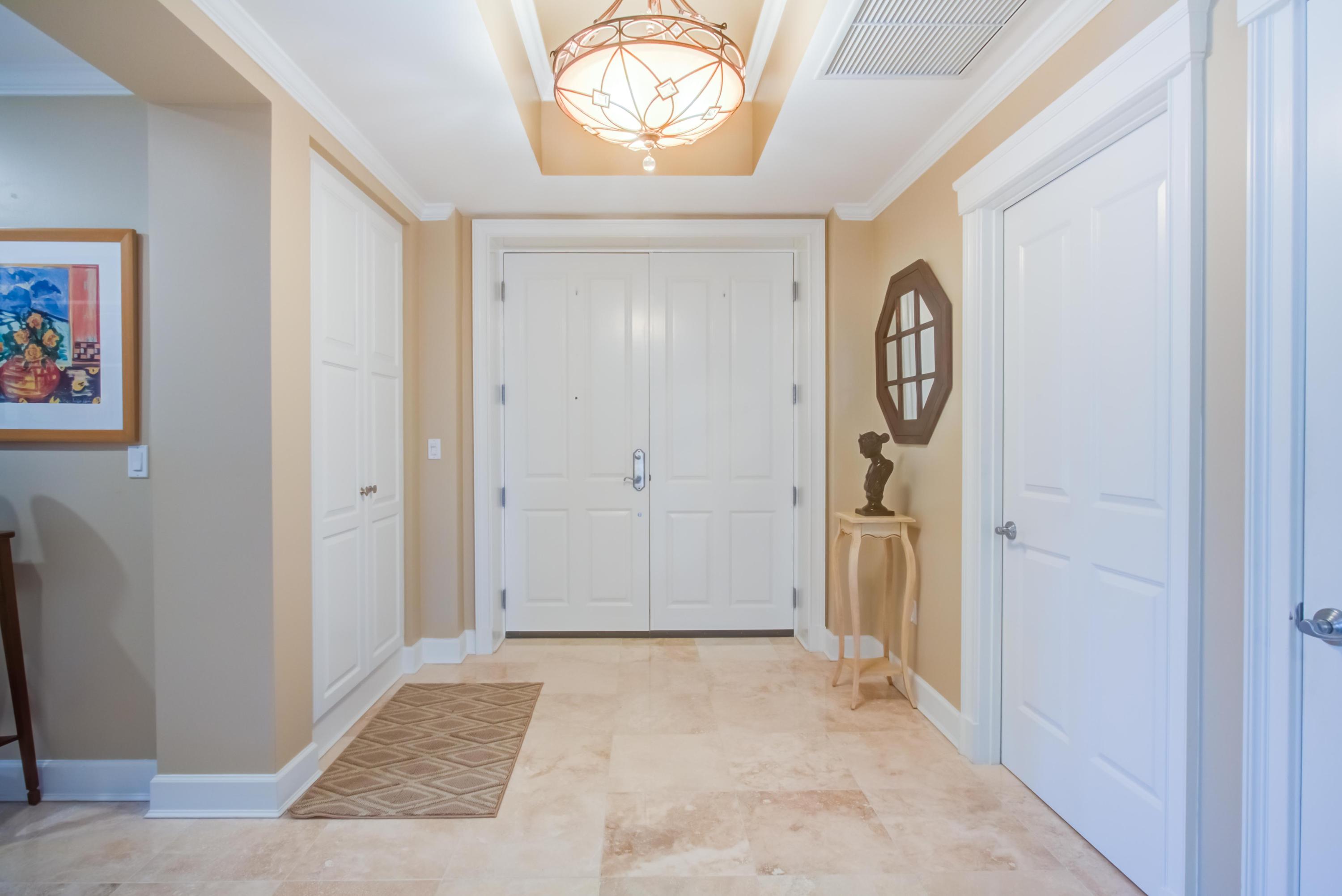 ONE WATER PLACE - Residential