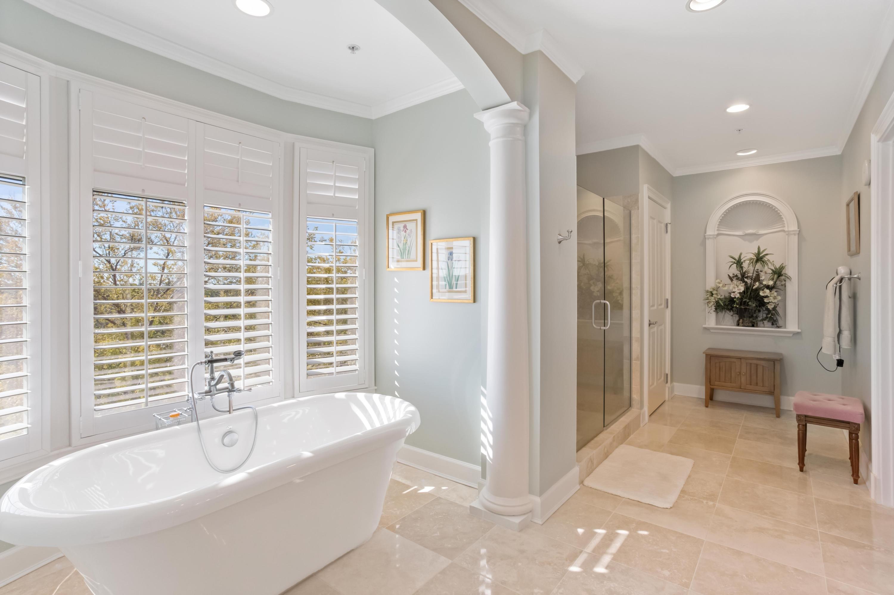 ONE WATER PLACE - Residential