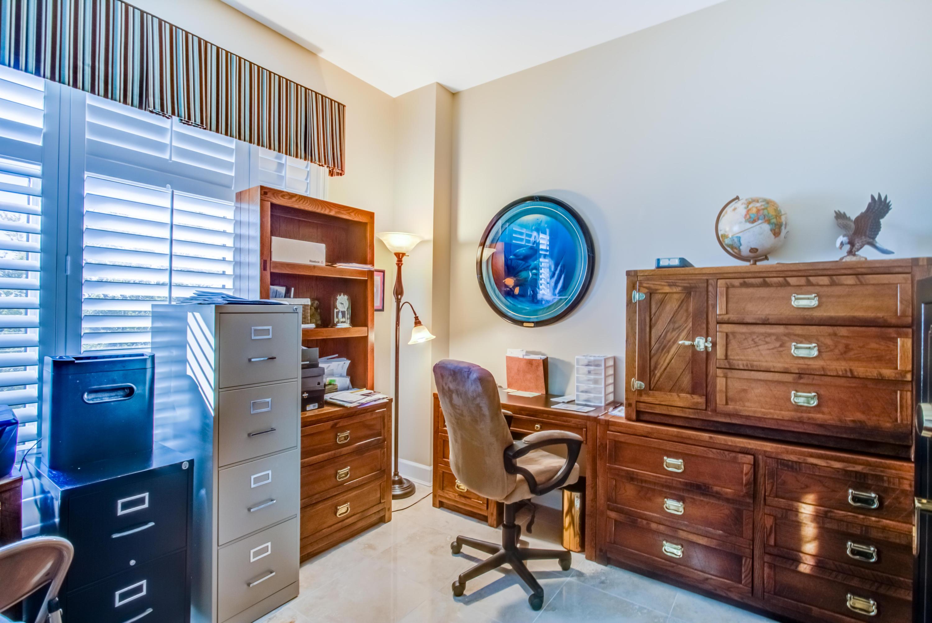 ONE WATER PLACE - Residential