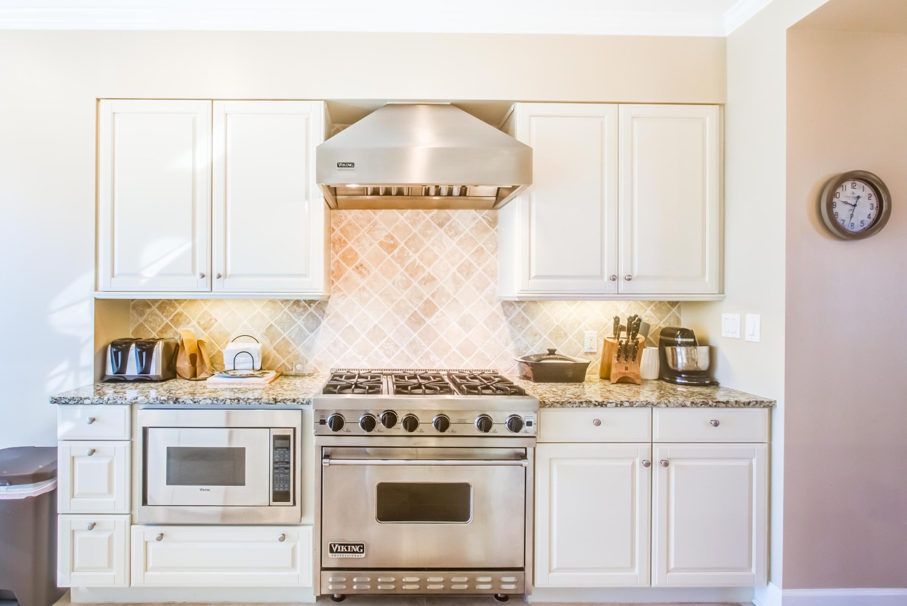 ONE WATER PLACE - Residential