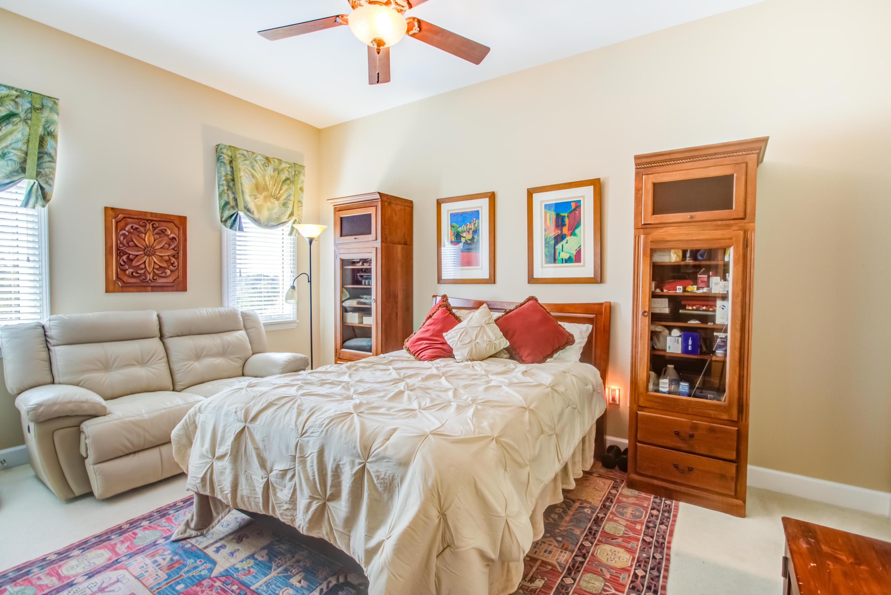 ONE WATER PLACE - Residential