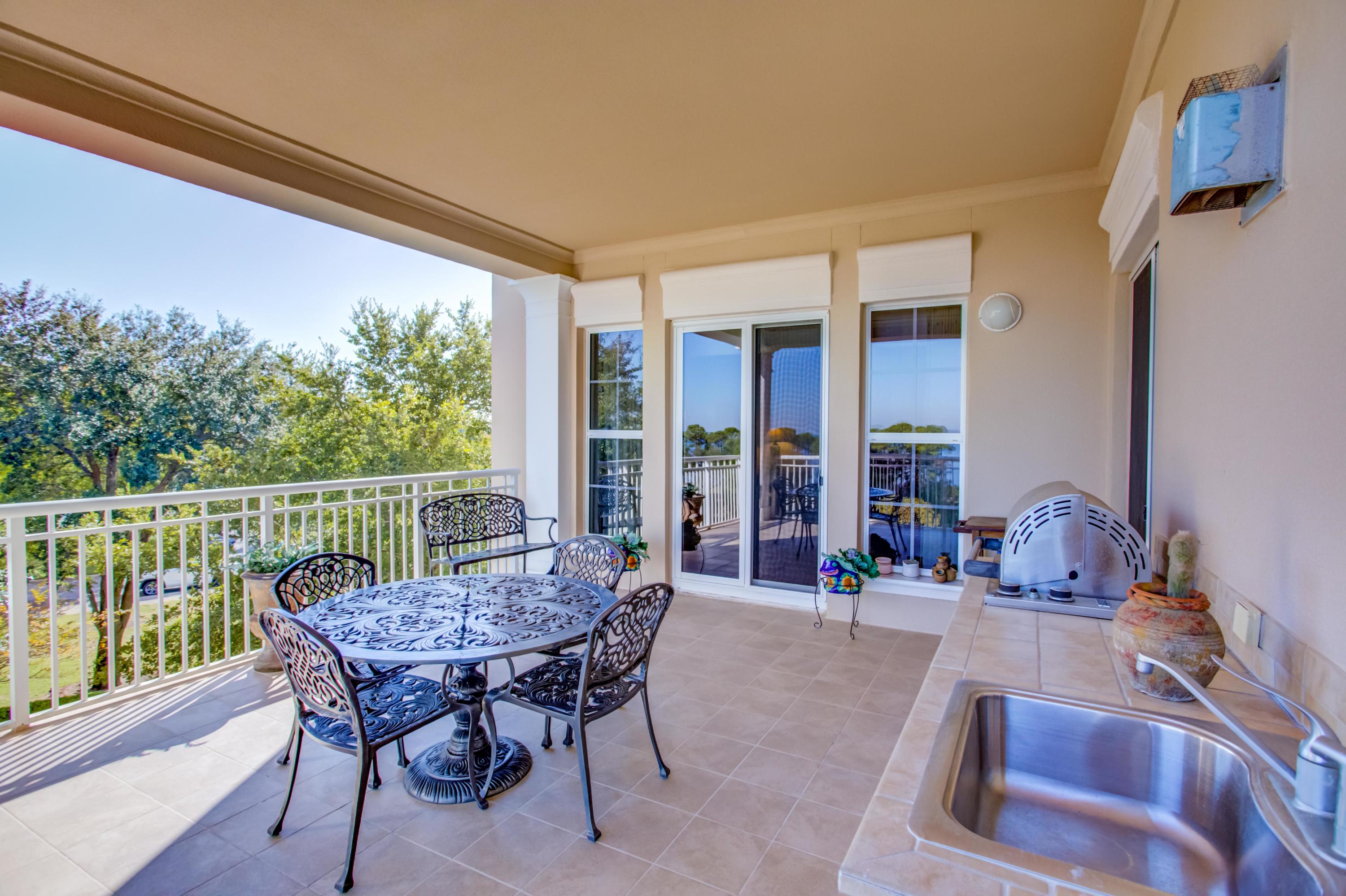 ONE WATER PLACE - Residential