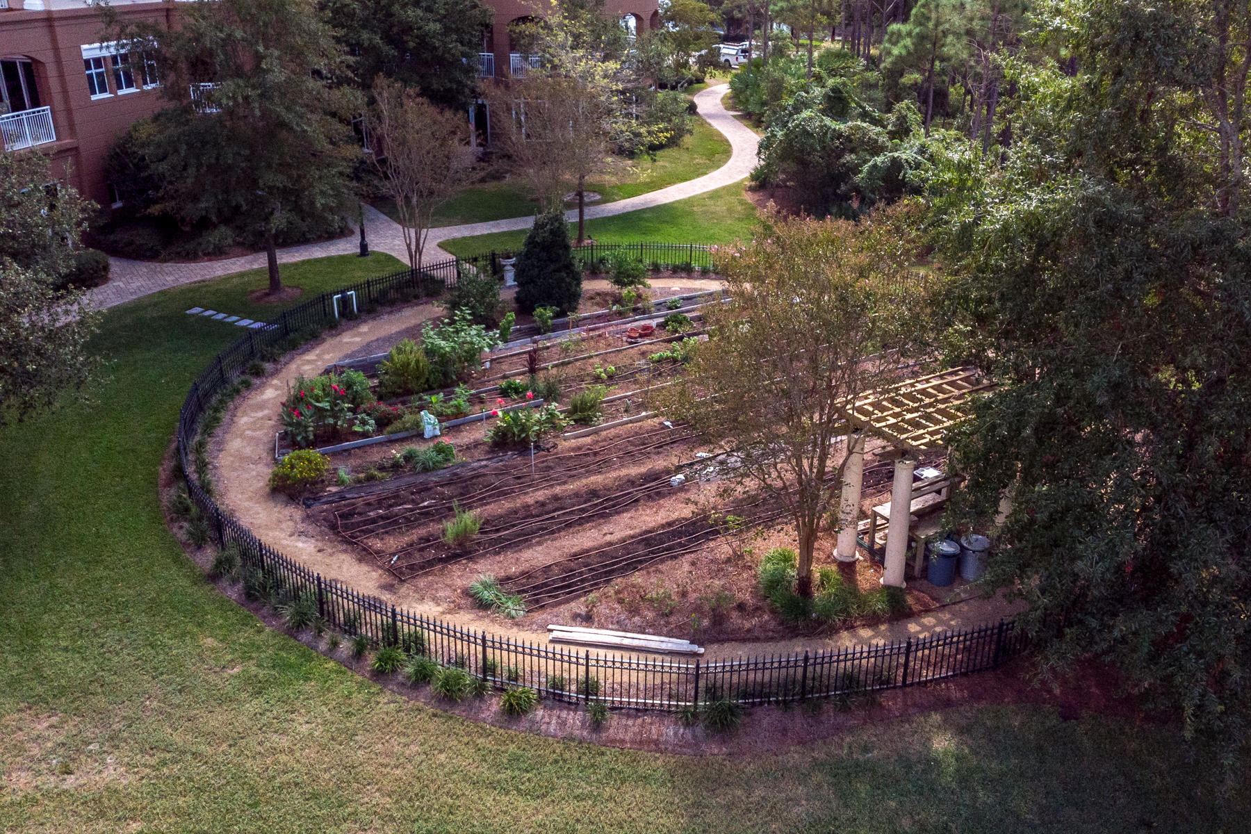 ONE WATER PLACE - Residential