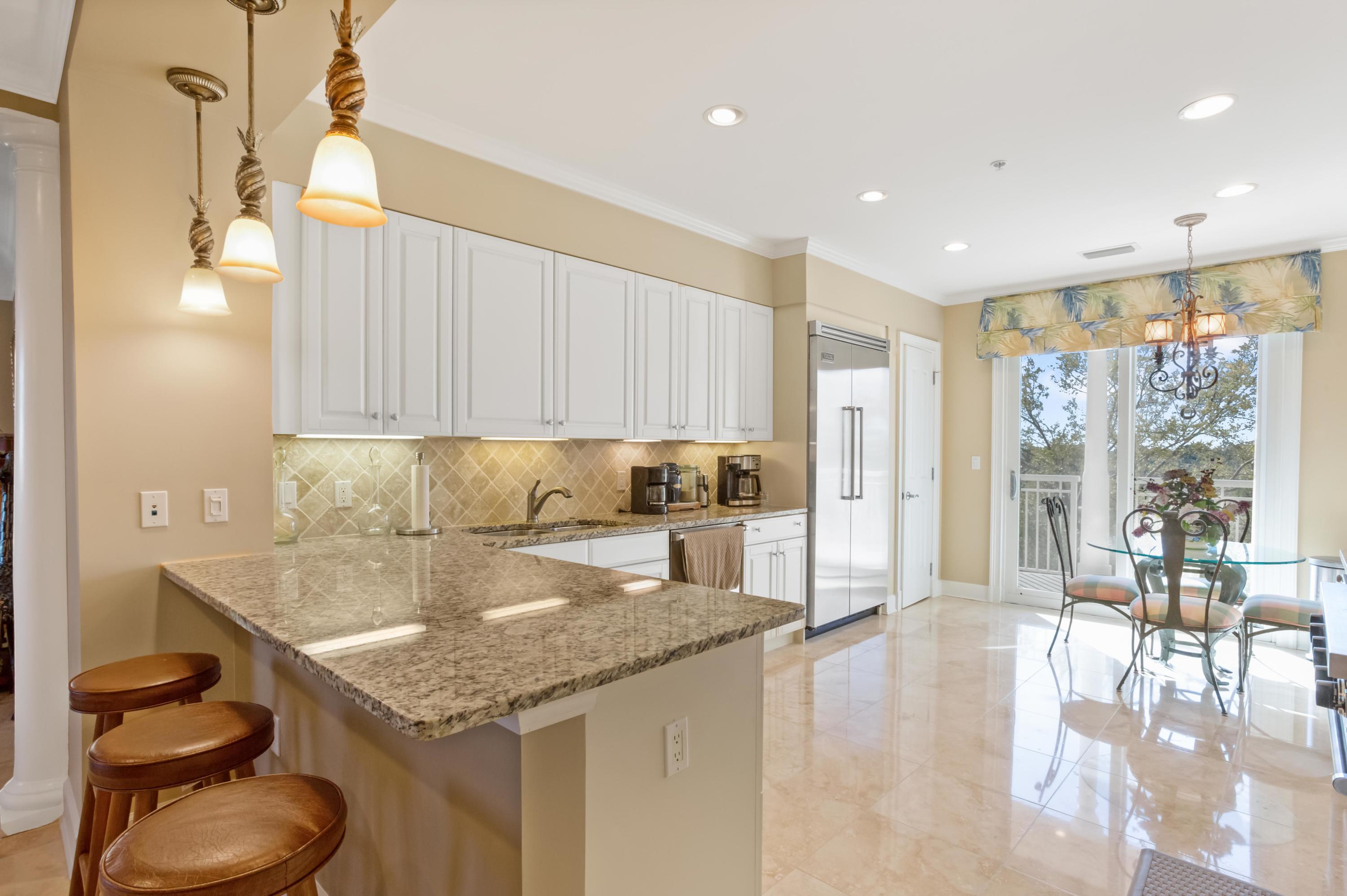 ONE WATER PLACE - Residential