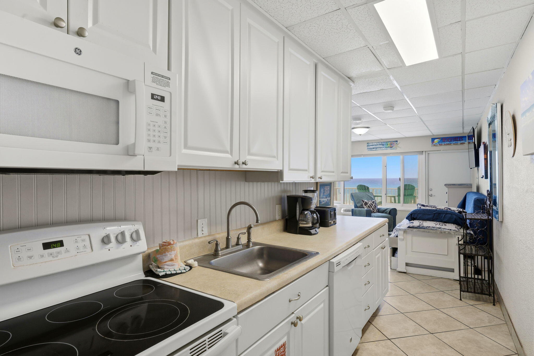 CONTINENTAL CONDO - Residential