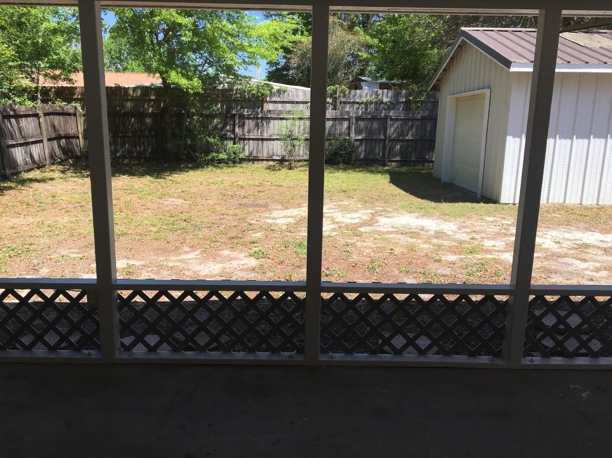 PINE LAKE S/D - Residential