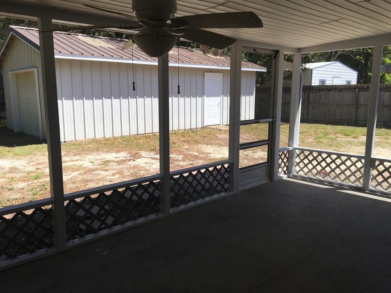 PINE LAKE S/D - Residential