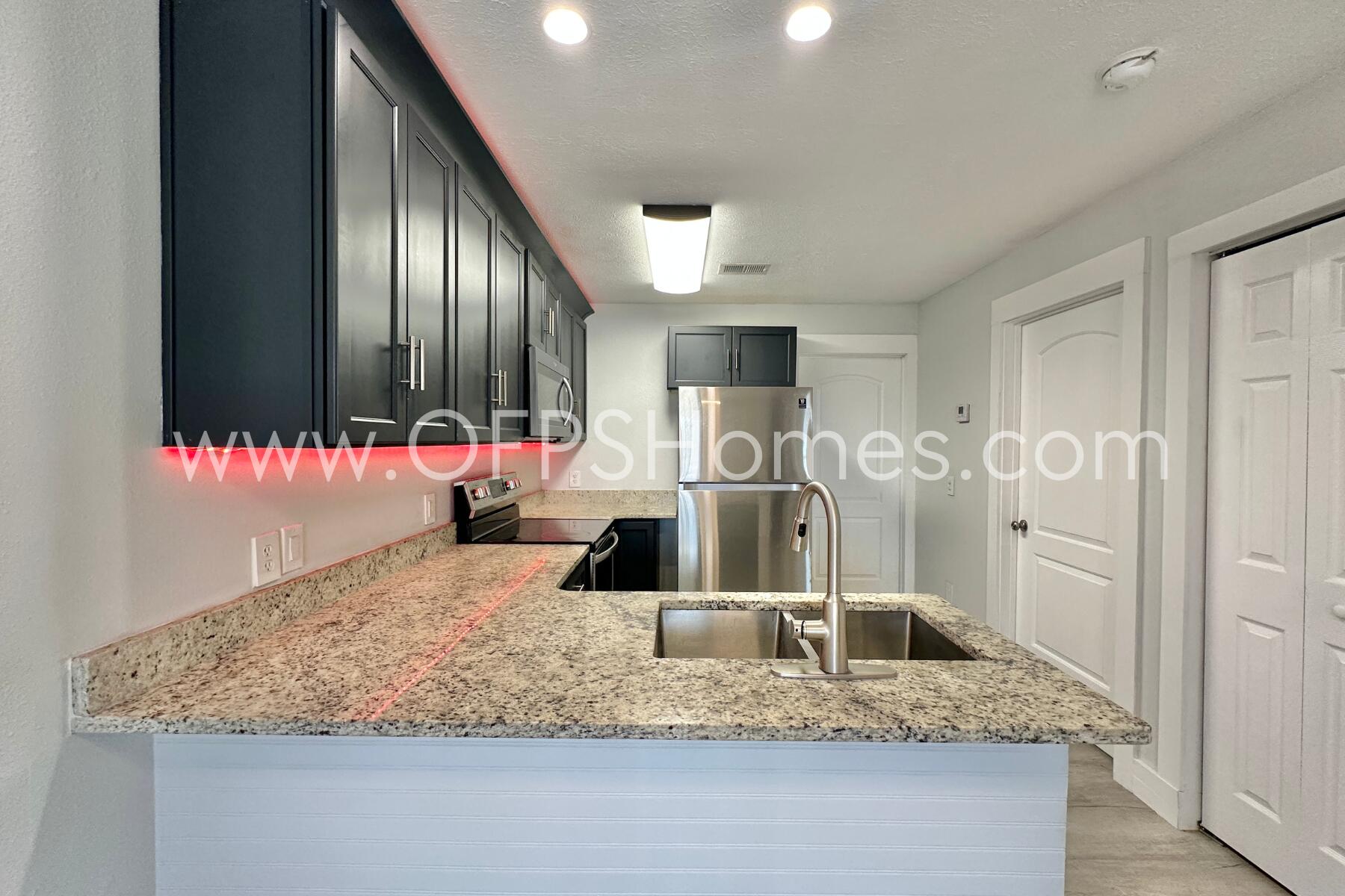 LAGUNA BEACH - Residential Lease