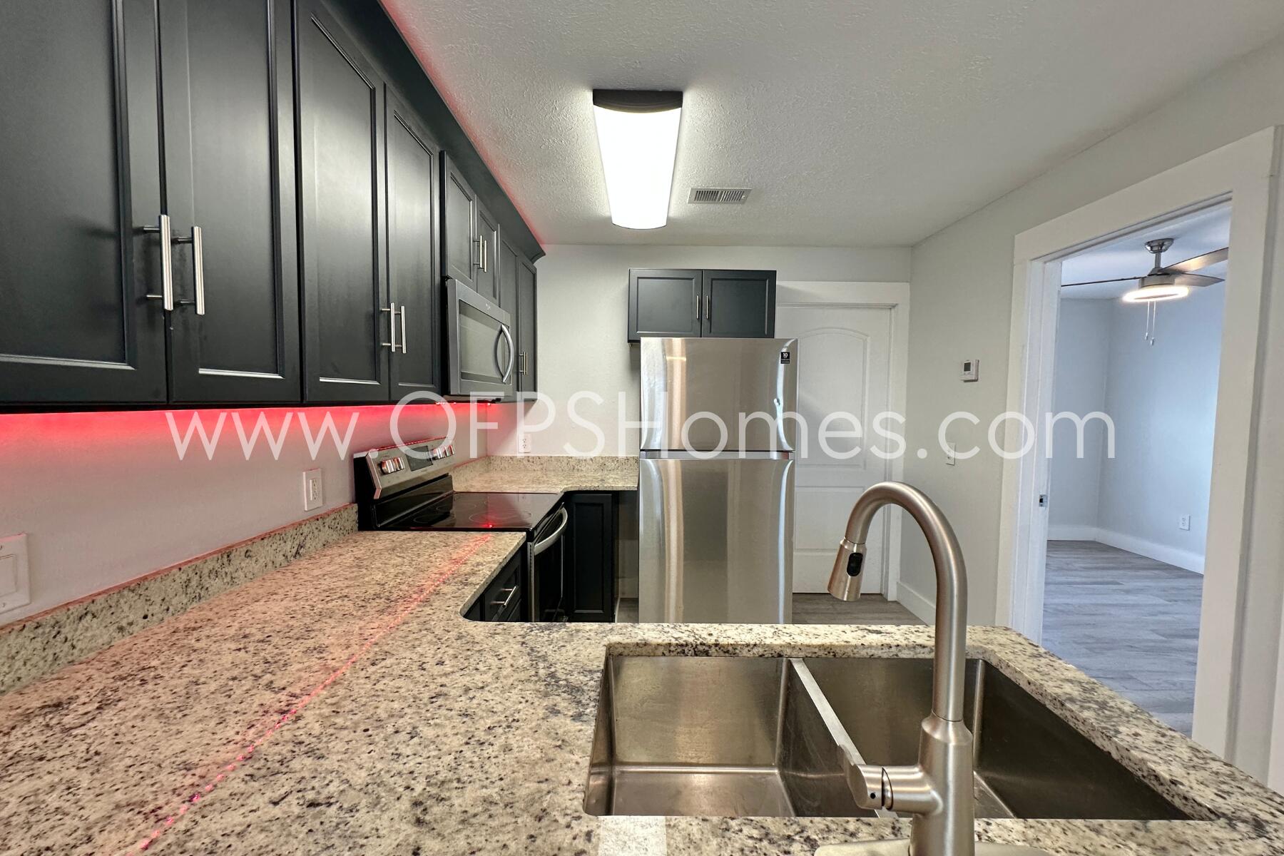 LAGUNA BEACH - Residential Lease