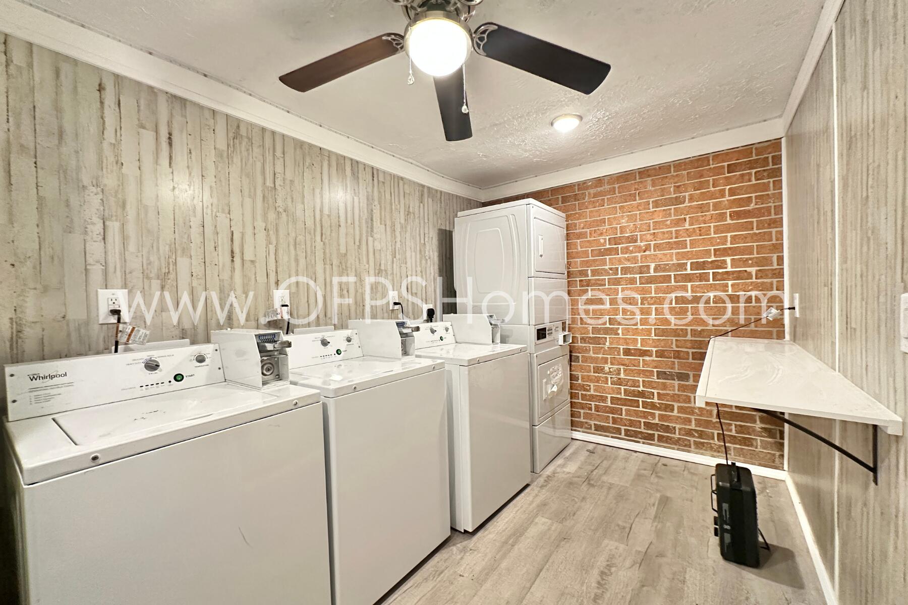 LAGUNA BEACH - Residential Lease