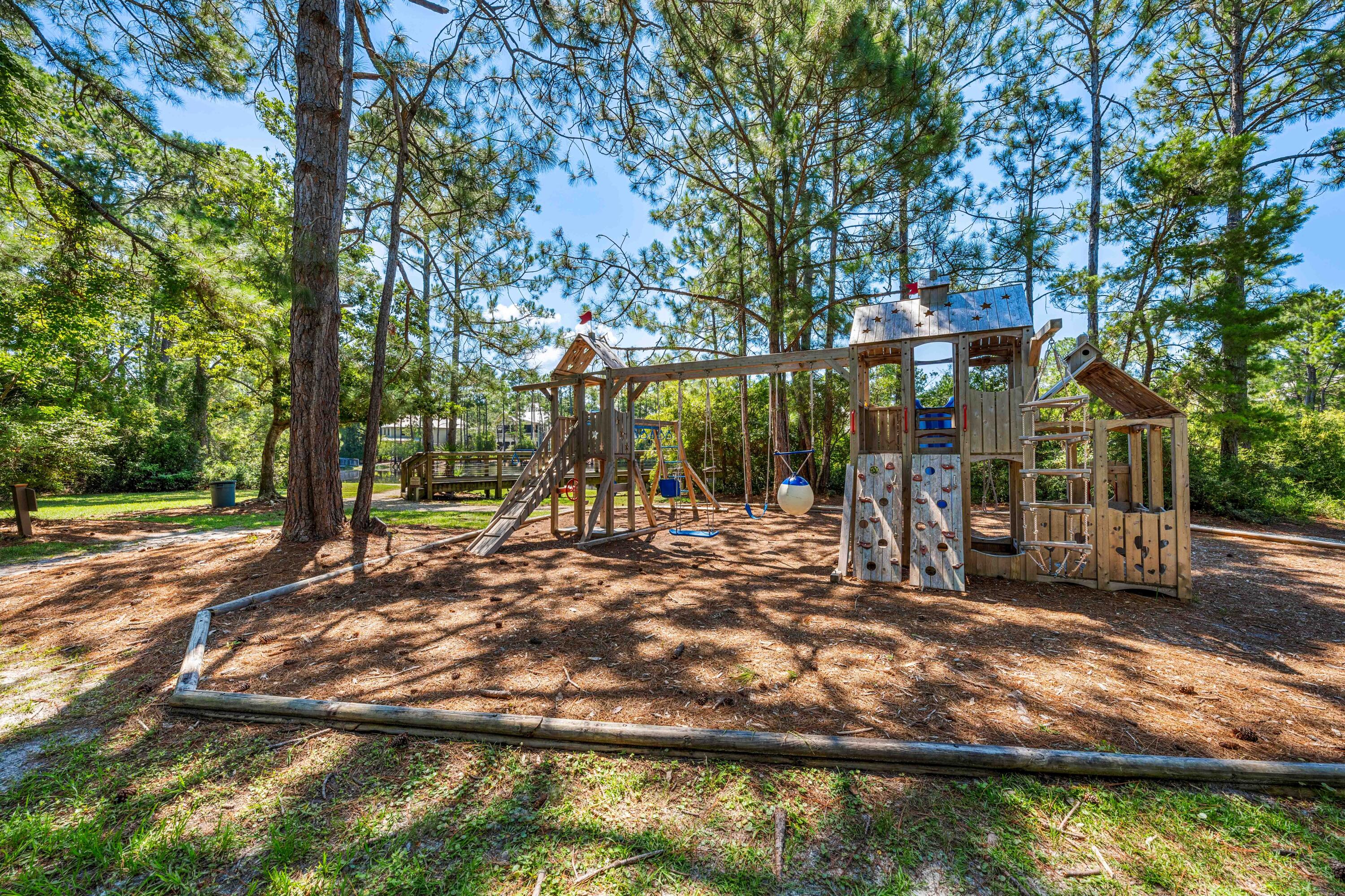 FOREST LAKES PH I - Residential