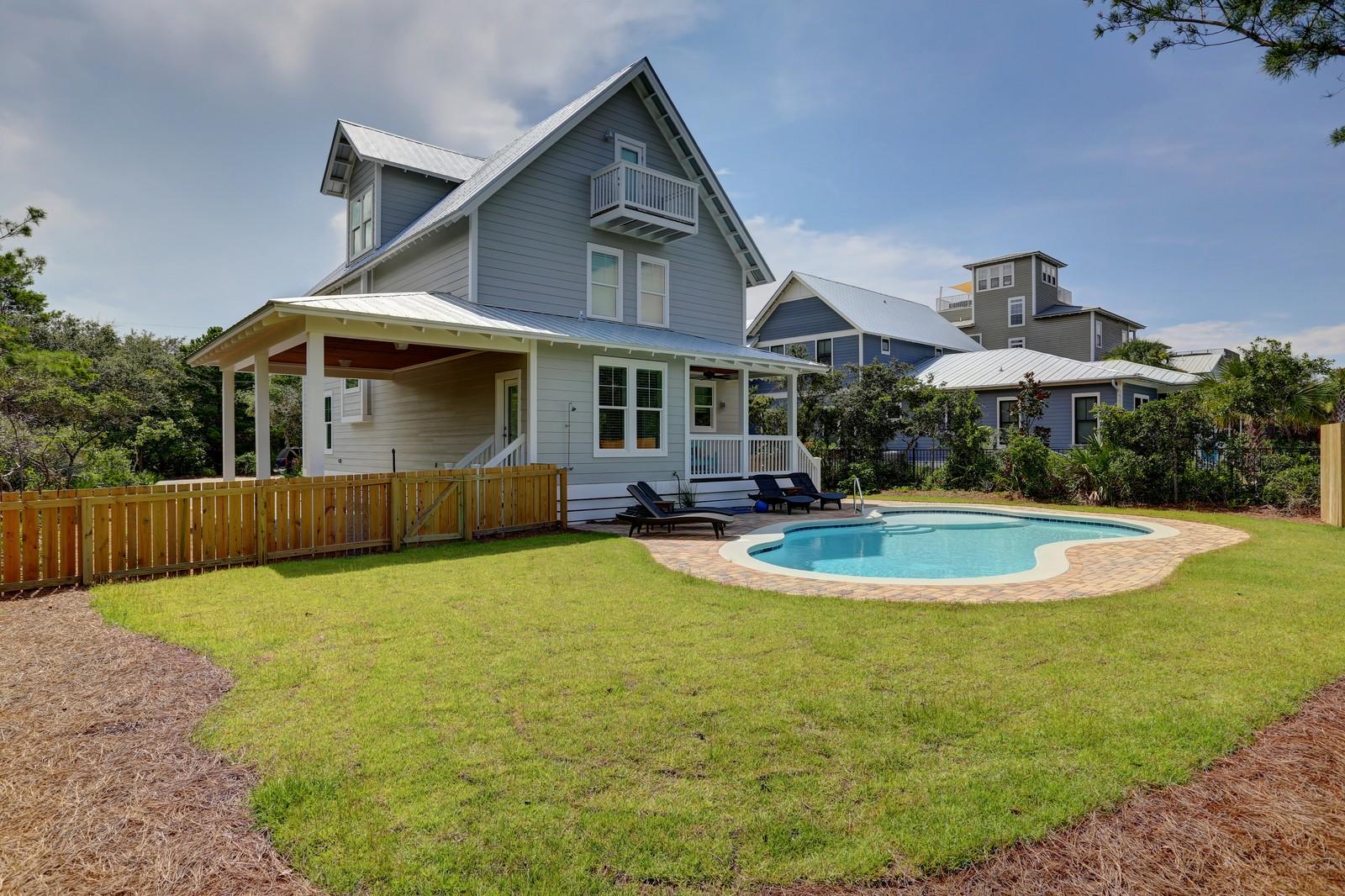 Blue Mountain Beach - Residential