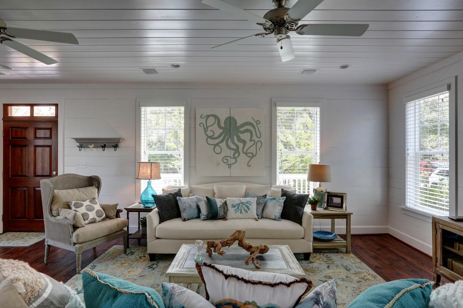 Blue Mountain Beach - Residential
